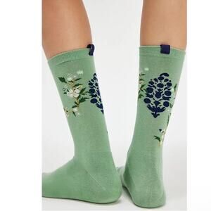FREE PEOPLE Floral Forest Hike Crew Socks - Sage